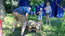 Pestrý program nabídl sobotní Festival na nábřeží. Konal se na několika místech podél řeky Svitavy od Bílovic po Tuřany. Součástí byla i neckyáda.