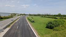 Silničáři opravují dálnici D52 u Pohořelic. Omezený provoz tam skončí v pondělí 16. května 2022.