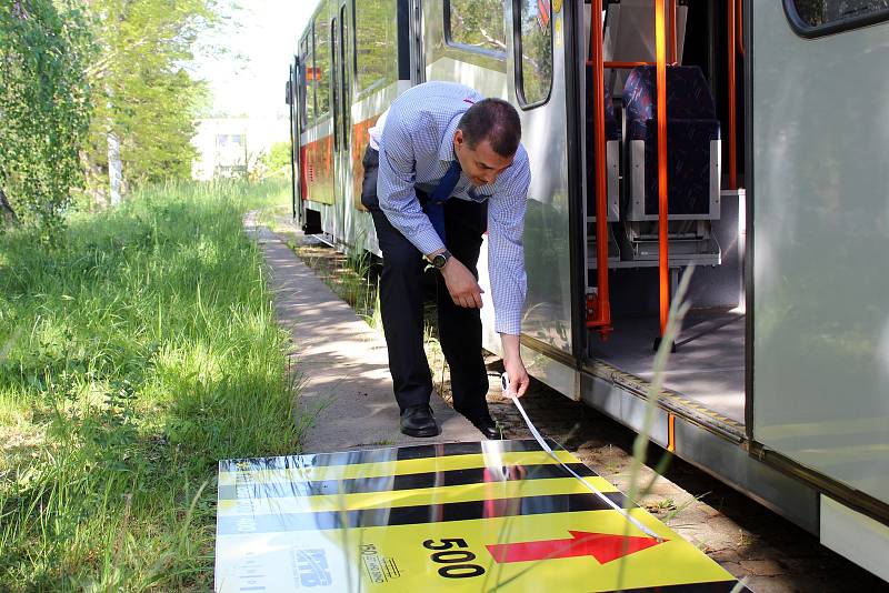 Řidiči brněnského dopravního podniku v pondělí od rána trénovali na soutěž řidičů tramvají, která se koná v sobotu v Lipsku.