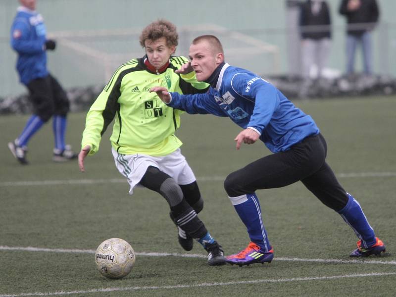 Vyškov (v modrém) na turnaji v Líšni zdolal Bystrc 3:1.