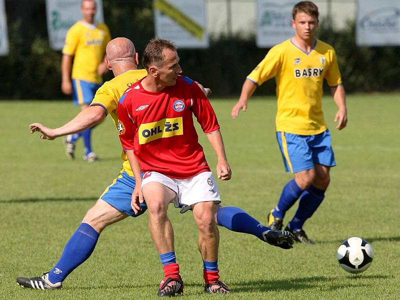 V přátelském zápase zavzpomínali brněnští fotbalisté na tragicky zesnulého obránce Zbrojovky Petra Kocmana.