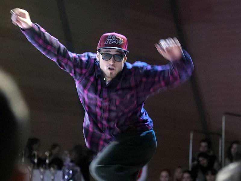 Mistrovství republiky ve Street battlu a Break dance United Flow přivítal v brněnských Bohunicích kampus Fakulty sportovních studií Masarykovy univerzity. 