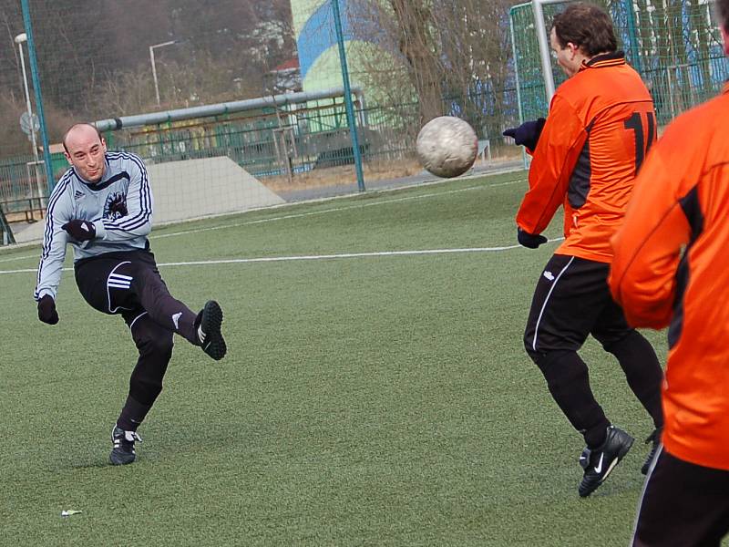 Zimní turnaj Baníku Sokolov: FC Tirschenreuth - Baník Vintířov
