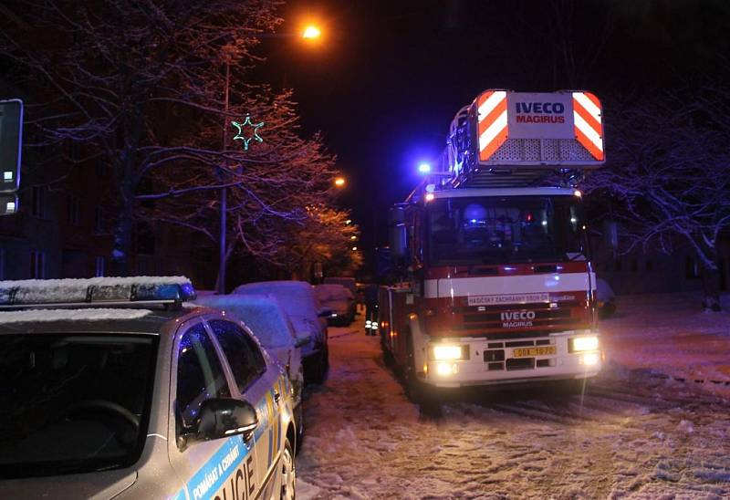 Požár bytu v panelovém domě v Horním Slavkově