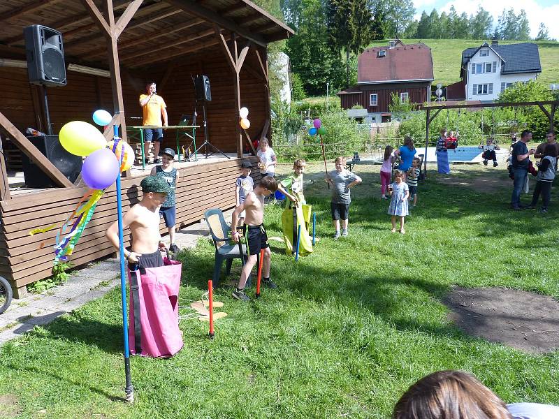 Děti ve Stříbrné si užily plno zábavy.