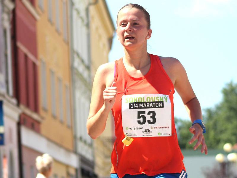 Čtvrtý ročník Sokolovského 1/4 maratonu přilákal na trať více než šest stovek běžců.