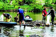 Od pátku do neděle se konala ekologická akce čištění řeky Ohře