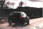 Po dálnici se cizinec proháněl 180 km/h.