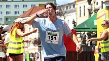 Čtvrtý ročník Sokolovského 1/4 maratonu přilákal na trať více než šest stovek běžců.