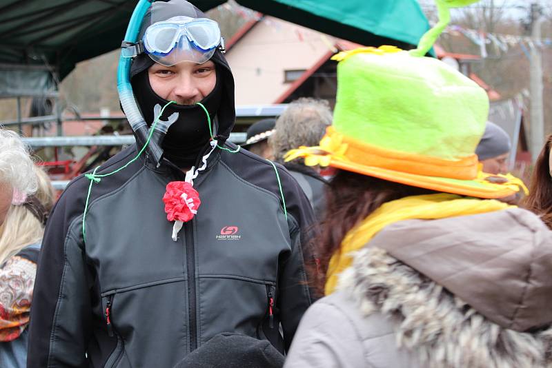 Oslavy masopustu mají v Ležnici u Horního Slavkova dlouholetou tradici.