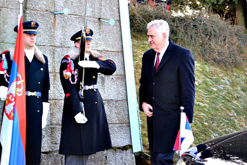 SRBSKÝ PREZIDENT Tomislav Nikolić uctil památku těch, jejichž ostatky jsou uloženy v jindřichovickém mauzoleu.