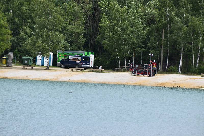 Záchranné body na Bílé vodě lákají zvědavce, policie vyjíždí mnohdy zbytečně