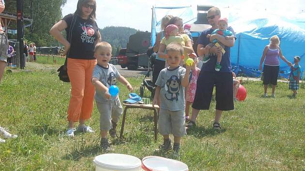 Sobotní setkání dvojčat na ranči Vránov u Sokolova