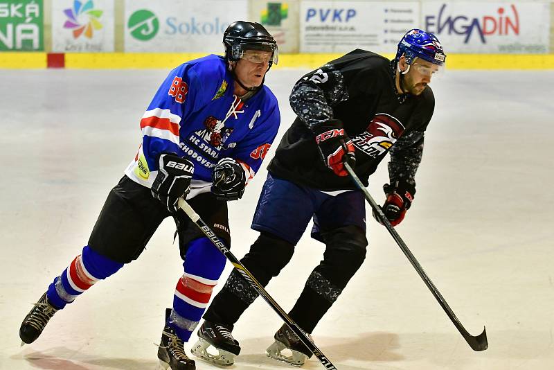 Utkání Kynšperského poháru v ledním hokeji: Stará Chodovská - Falcons Sokolov 3:8