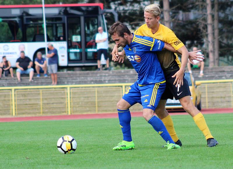 5. kolo FNL, FK Baník Sokolov - FC Vysočina Jihlava (v modrém)