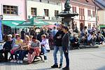 Sobotní odpoledne patřilo na sokolovském Starém náměstí Sokolovskému dostavníku.