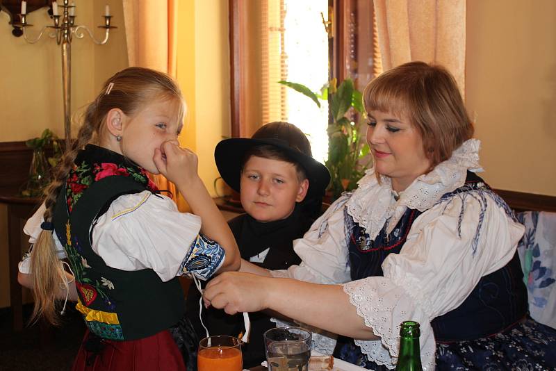 V programu oslav byly i přednášky nebo výstava Loketští rodáci.
