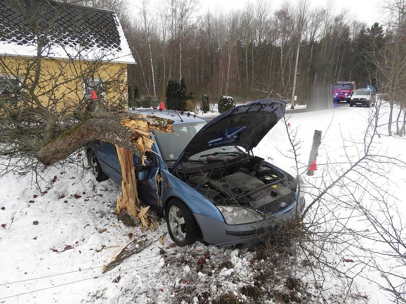 Nehody v Karlovarském kraji.