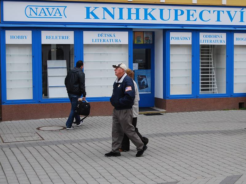 Zrušené provozovny na Starém náměstí v Sokolovně
