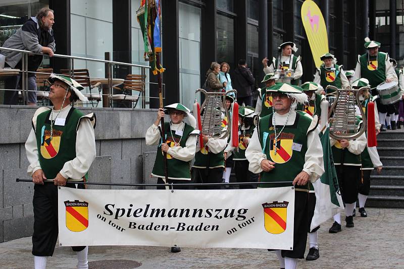 Soubory se představily v rámci mezinárodního folklorního festivalu.