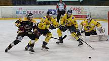 Hokejové utkání mezi Ústím a Sokolovem