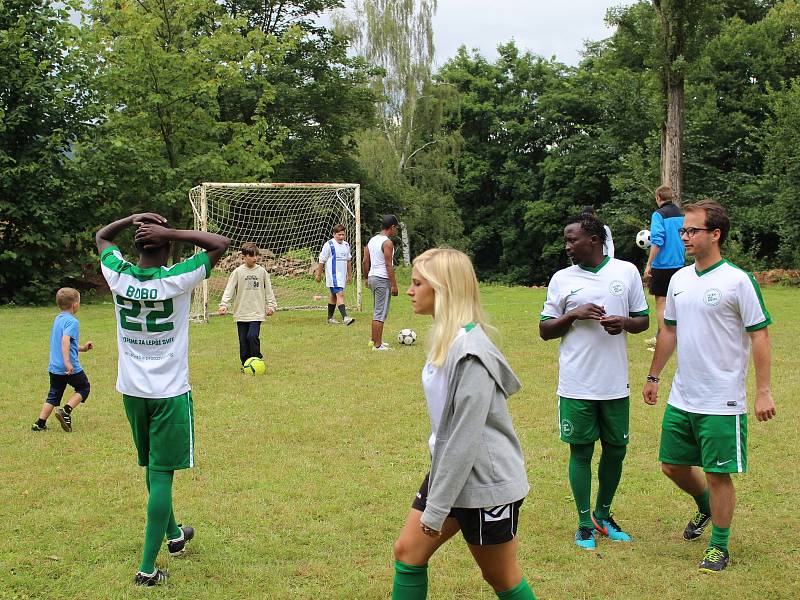 Fotbal pro rozvoj nabídl nejen fotbalová utkání, ale také spoustu dobré zábavy.