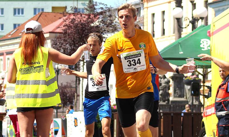 Čtvrtý ročník Sokolovského 1/4 maratonu přilákal na trať více než šest stovek běžců.