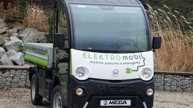 Elektromobil sokolovských technických služeb