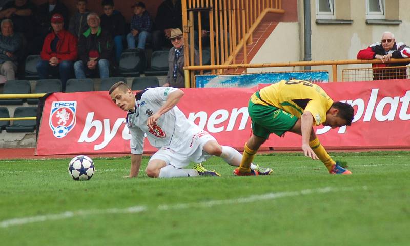 FNL: FK Baník Sokolov - FC Hradec Králové