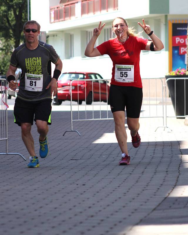 Čtvrtý ročník Sokolovského 1/4 maratonu přilákal na trať více než šest stovek běžců.