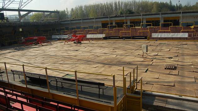 Rekonstrukce zimního stadionu v Sokolově