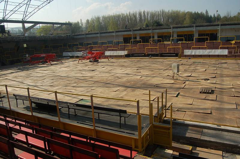 Rekonstrukce zimního stadionu v Sokolově