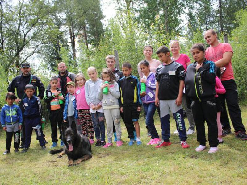 Příměstský policejní tábor pro rotavské děti