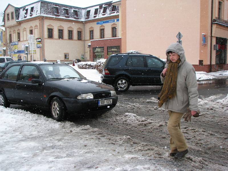 Sněhová kalamita na Sokolovsku.