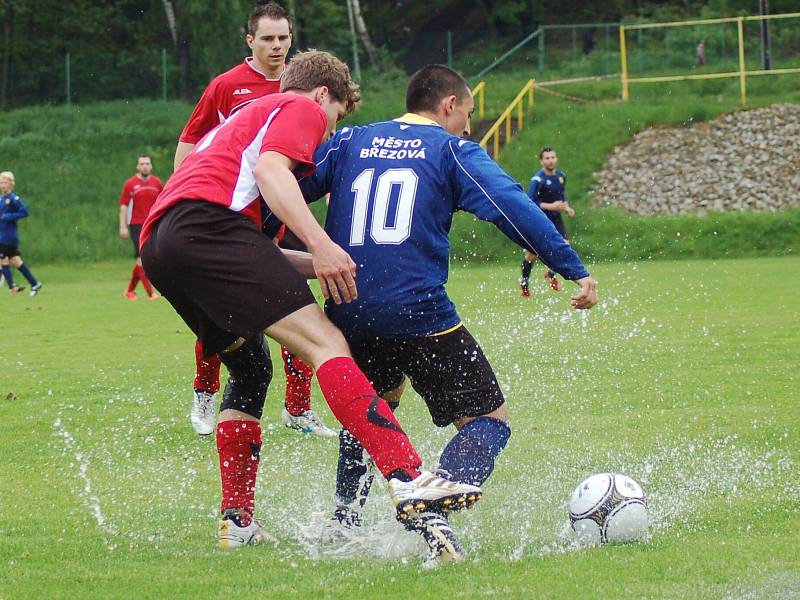 Krajská I. A třída: Olympie Březová - SK Dolní Rychnov (v červeném)