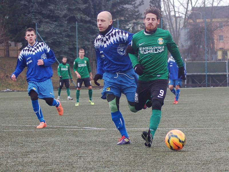 Fotbalová příprava: FK Baník Sokolov - FC Viktoria Mariánské Lázně (v modrém)