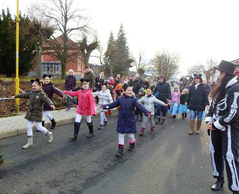 Březová umí slavit a masopust tam bývá velký.