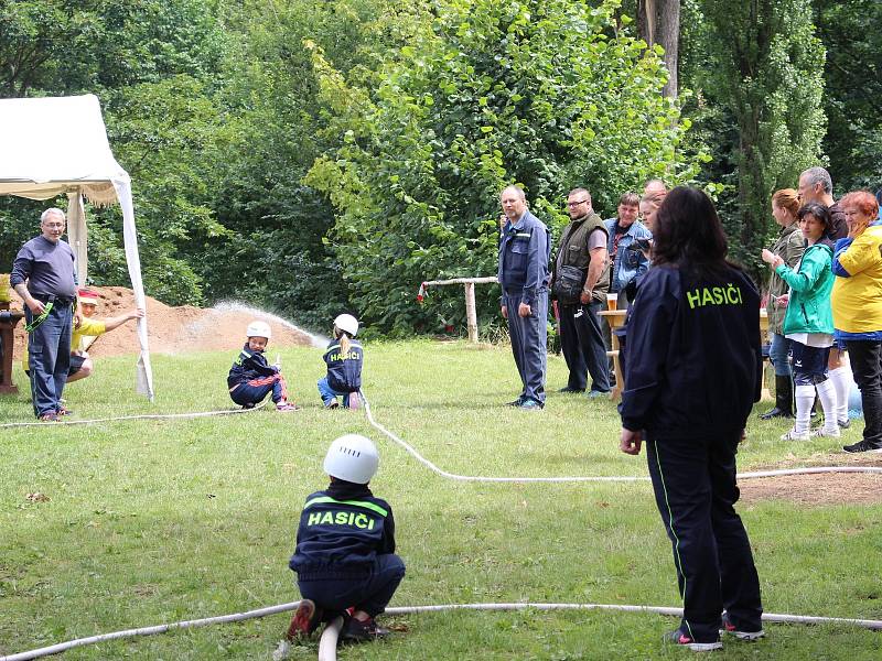 Fotbal pro rozvoj nabídl nejen fotbalová utkání, ale také spoustu dobré zábavy.