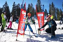 Ski Centrum Bublava na Sokolovsku dalo o víkendu definitivní sbohem letošní lyžařské sezóně. Tu ukončily závody nesoucí název Poslední sjezd.