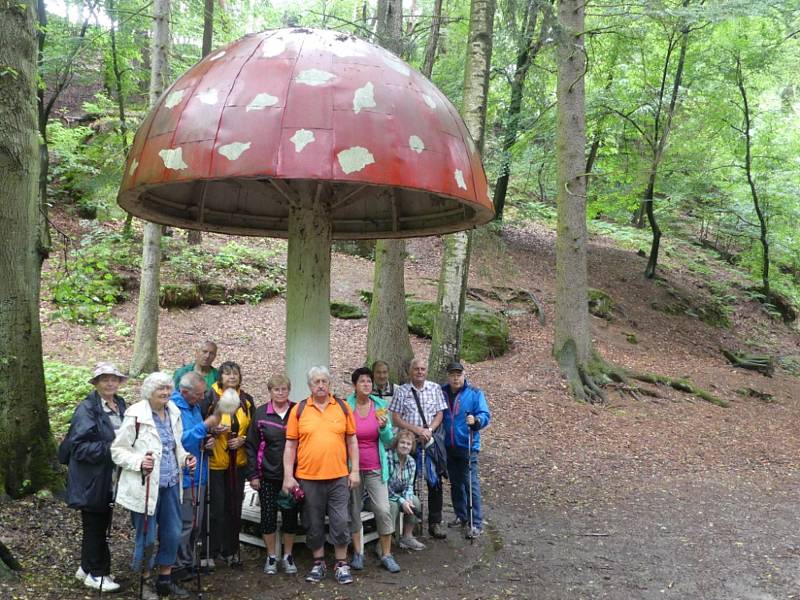 Turisticko-poznávací zájezd Slaměnky na Náchodsko.