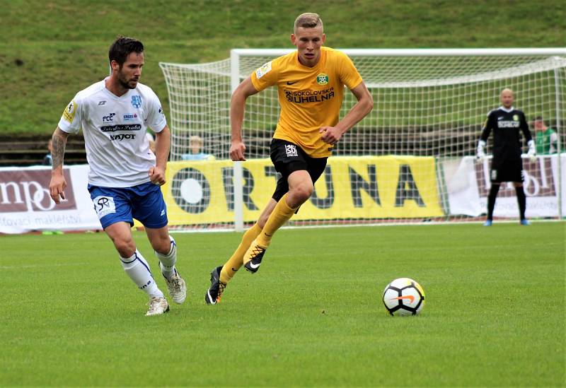 Fotbalisté druholigového Baníku Sokolov v nedělním utkání 7. kola Fortuna národní ligy prohráli na svém hřišti se Znojmem 2:3. 