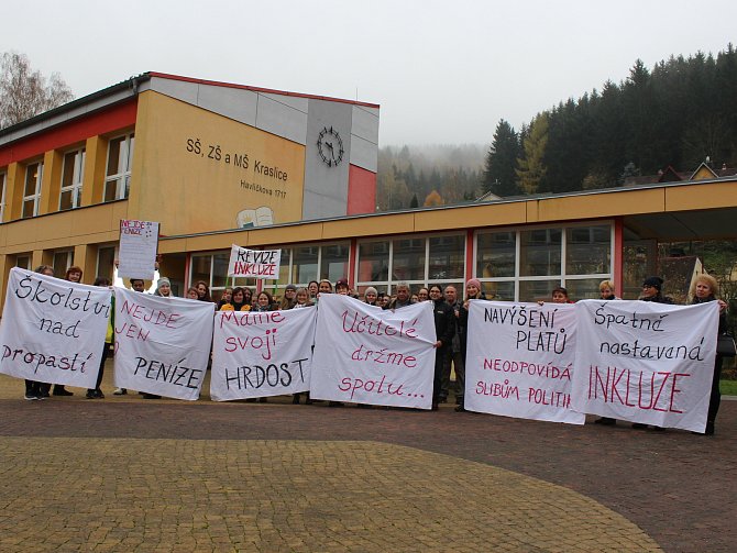 Stávka učitelů v Kraslicích