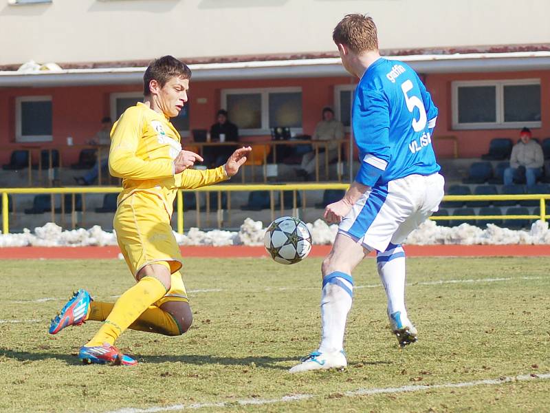 FNL: FK Baník Sokolov - FC Graffin Vlašim