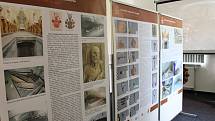 Přístupná je část expozice věnovaná Plankenheimům.