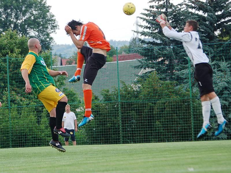 TJ OSS Lomnice (v oranžovém) - Jiskra Aš