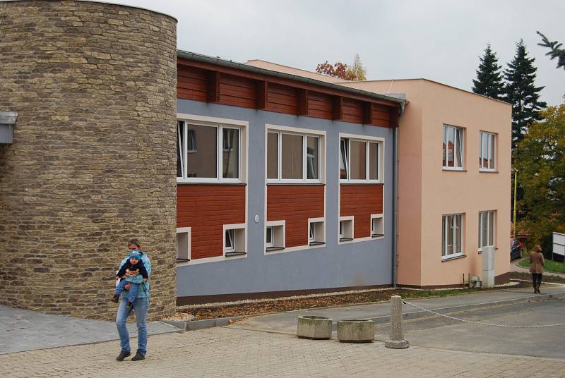 Multifunkční centrum v Březové