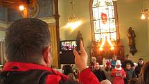 ŠTĚPÁNSKÁ KOLEDA dokázala v novosedelském kostele vykouzlit sváteční  atmosféru, která dýchla snad úplně na všechny přítomné.