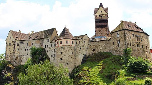 Hrad Loket je nejnavštěvovanějším hradem v Karlovarském kraji. Přístupný návštěvníkům je po celý rok.