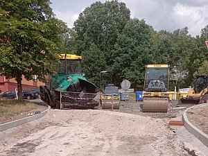 Rekonstrukce Slovenské ulice komplikuje parkování u městského koupaliště