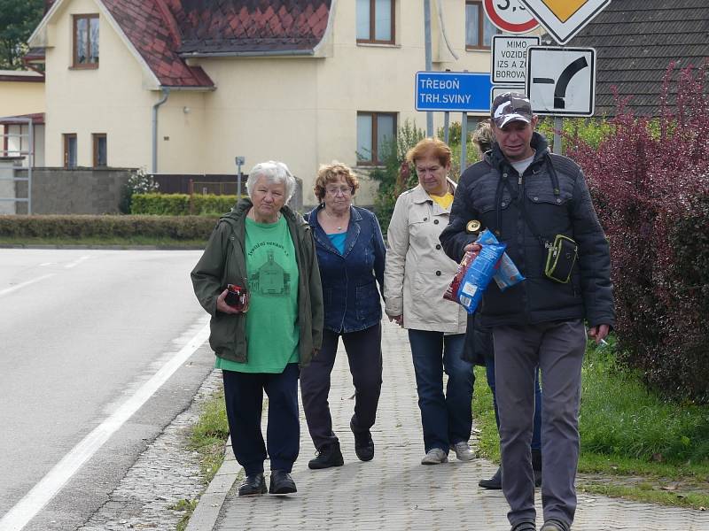 Členové spolku Tradiční venkov se vydali do jižních Čech.